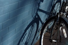 Shadow（左）